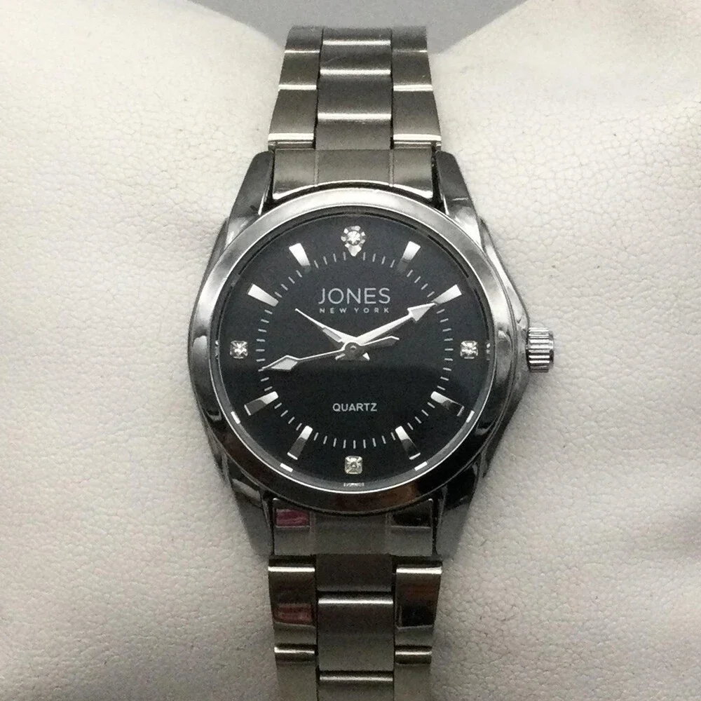 Jones New York Womens Watch 30mm Silver Tone Black Dial New Battery 7.75